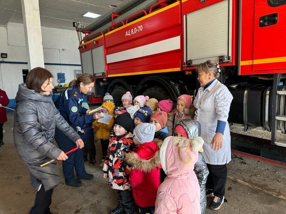 МЕКТЕПКЕ ДЕЙІНГІ БІЛІМ БЕРУ ҰЙЫМЫНЫҢ ҚОҒАМ МЕКЕМЕЛЕРІМЕН ӘЛЕУМЕТТІК ӘРІПТЕСТІГІН ҰЙЫМДАСТЫРУ ЖҰМЫСТАРЫНА ШОЛУ